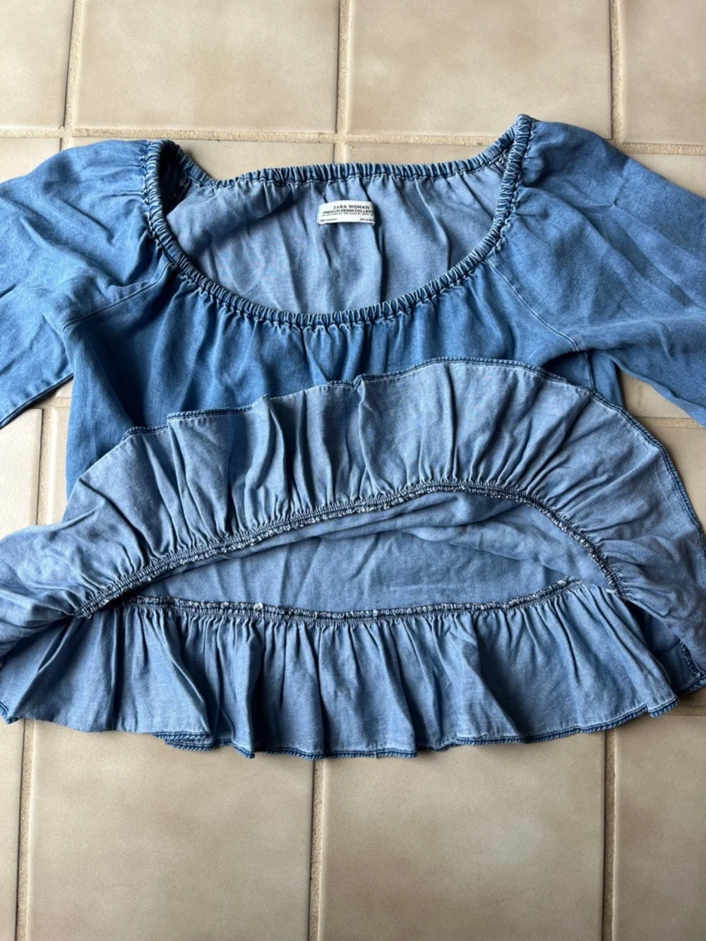ZARA Premium Denim Collection Lightweight Blue Ruffle Hem Top 100% Lyocell - Picture 5 of 8